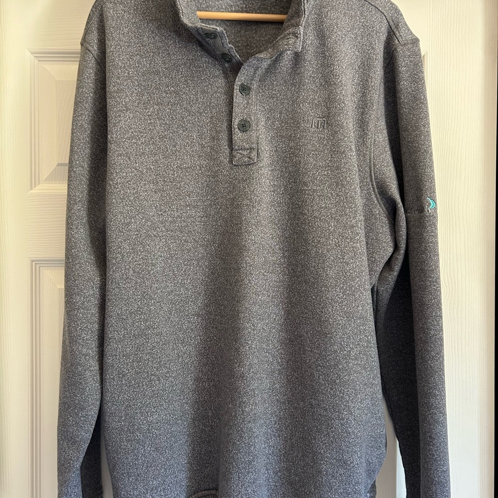 Travis Mathew XL Gray Quarter-Zip Pullover